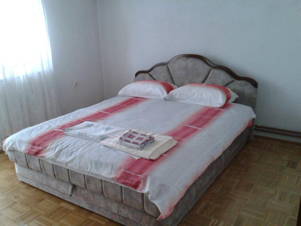 Hôtel Sobe à Dubrave Gornje Extérieur photo